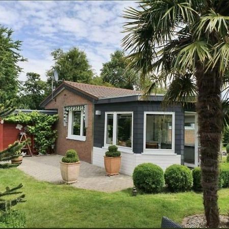 ホテル Hilton House レンメル エクステリア 写真